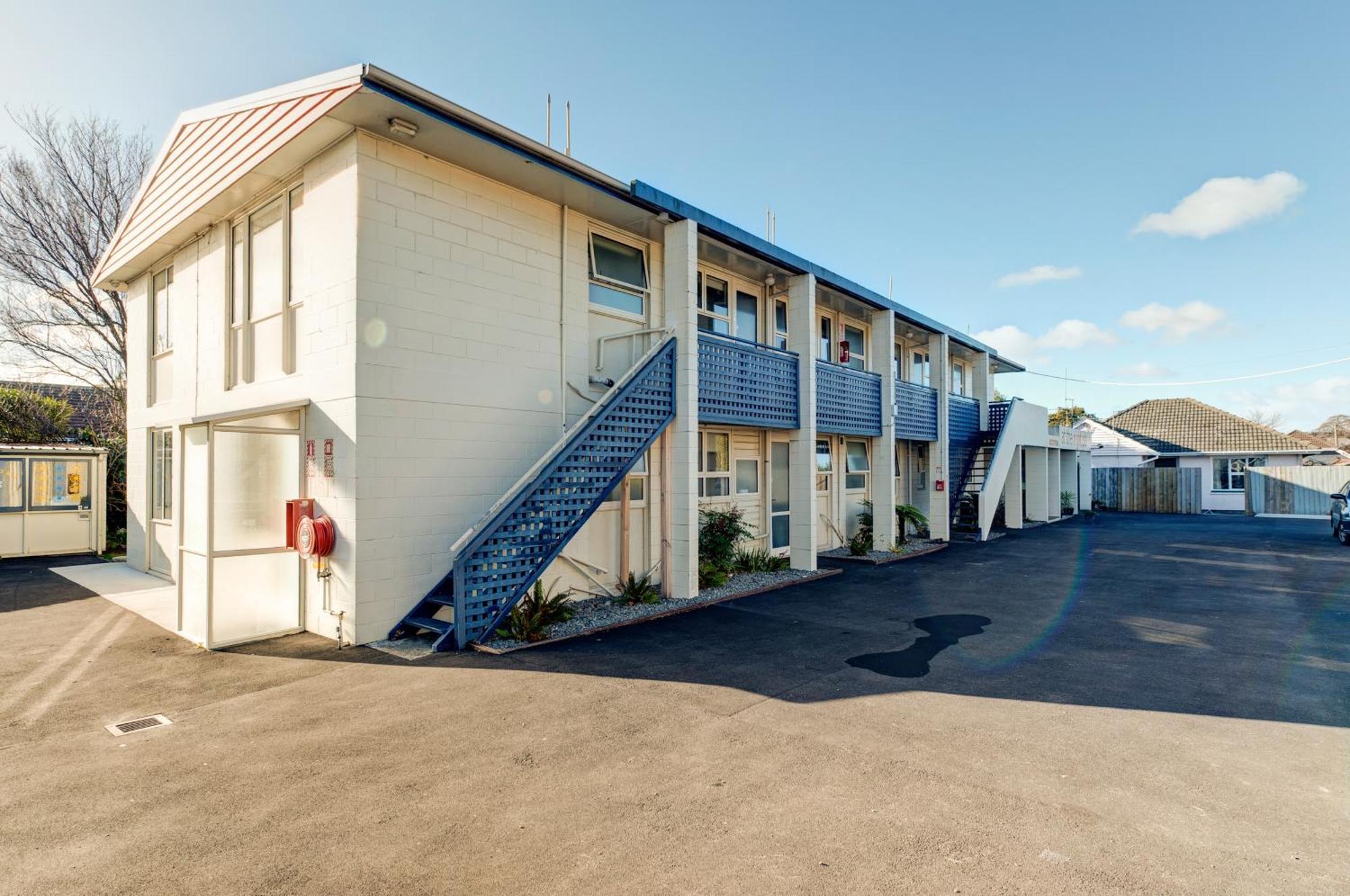 85 On Bealey Hostel Christchurch Buitenkant foto