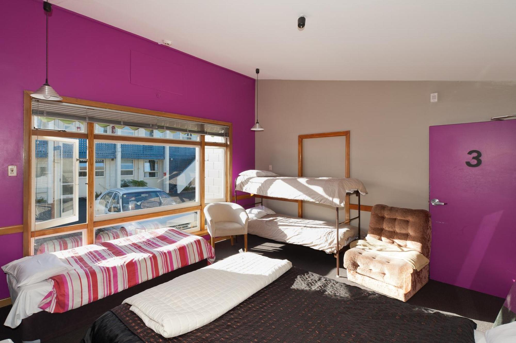 85 On Bealey Hostel Christchurch Buitenkant foto